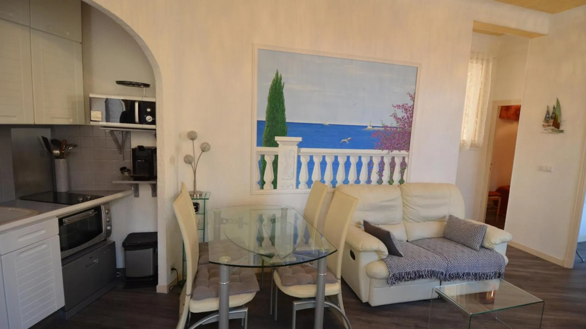 Appartement Avec Parking Pour 4 Personnes En Plein Coeur De Monaco Beausoleil Apartment